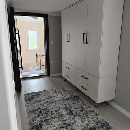 Apartment Melikoglu *