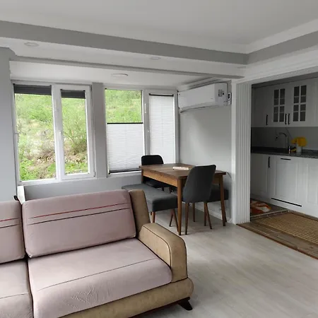 Apartment Melikoglu *